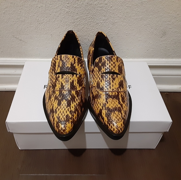 Rebecca Minkoff - Picture 2 of 4